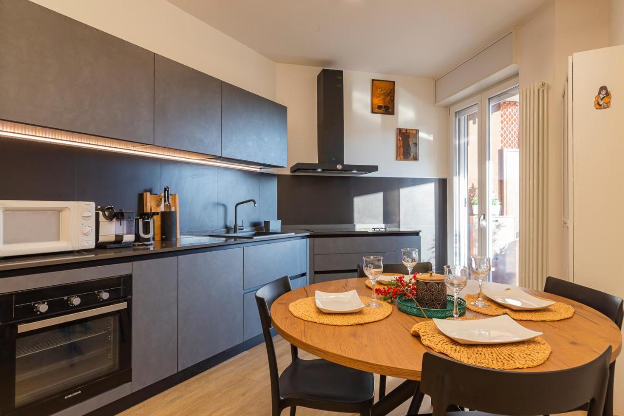 Luxury Apartment Near Navigli - Anemoni 5 Милан Экстерьер фото
